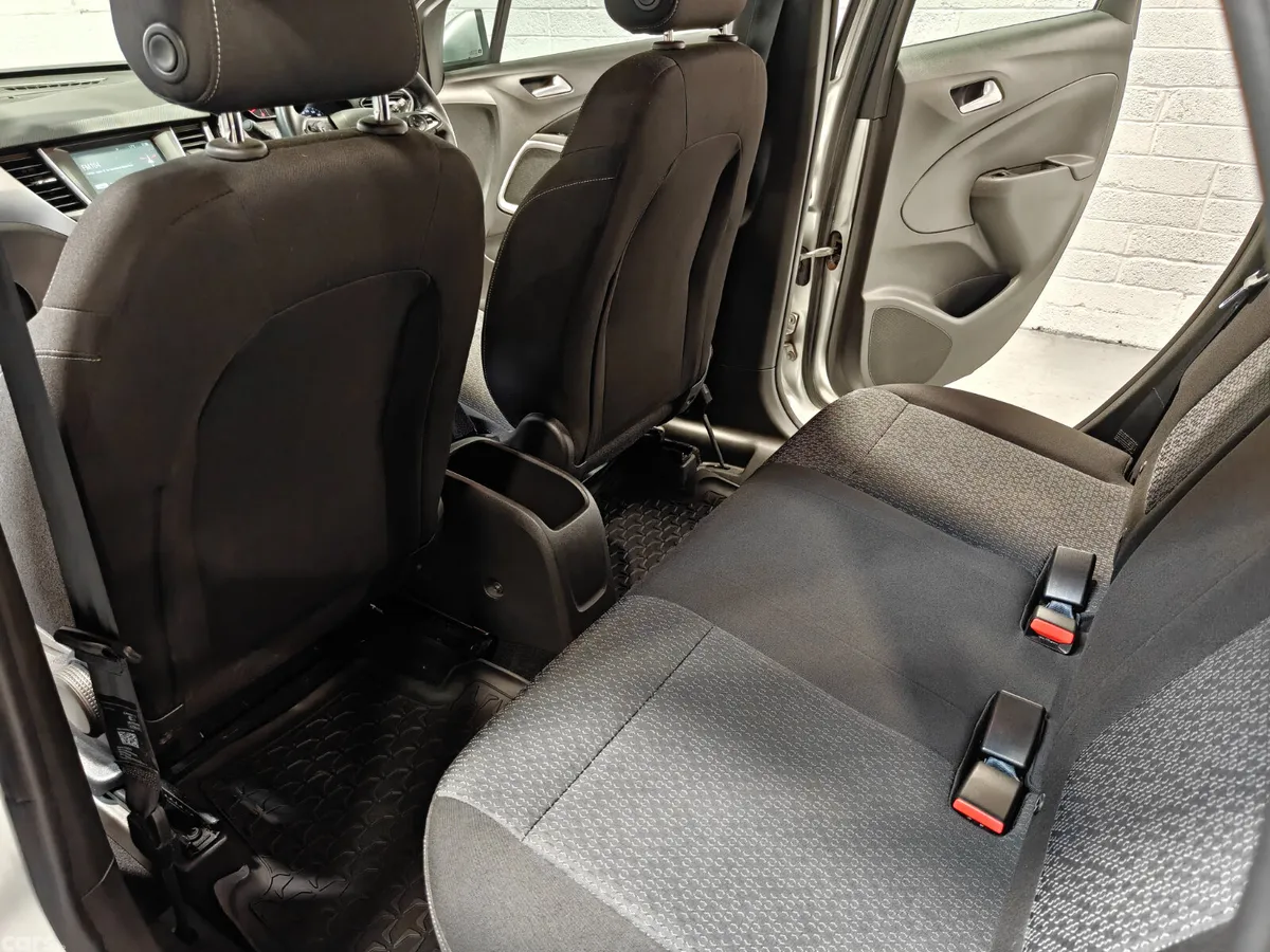 Opel Crossland X SUV, Petrol, 2018, Grey