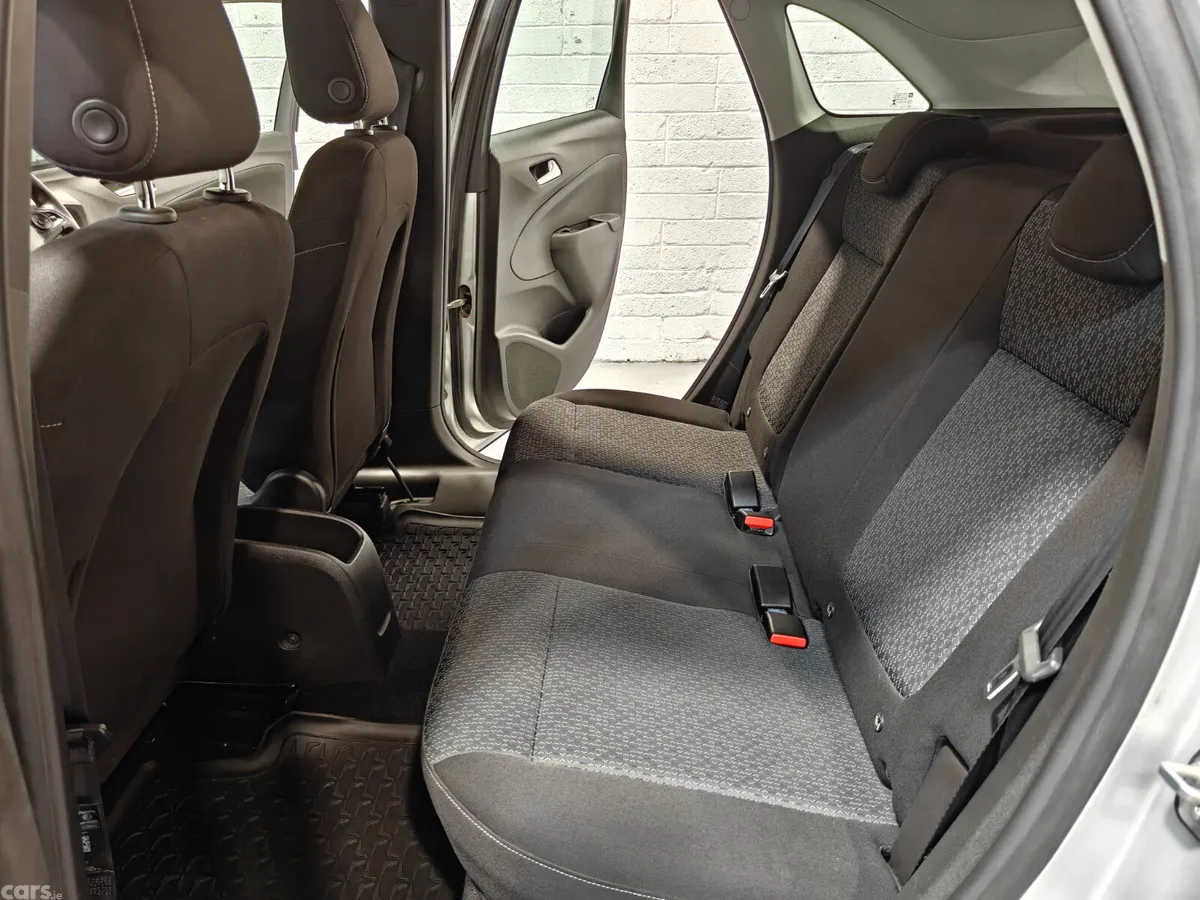 Opel Crossland X SUV, Petrol, 2018, Grey
