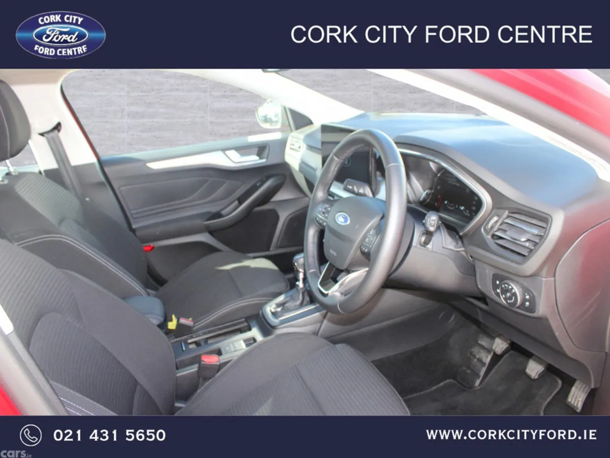 Ford Focus Hatchback, Petrol, 2026, Red