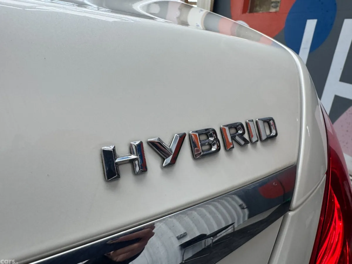 Mercedes-Benz S-Class Saloon, Petrol Hybrid, 2015, White