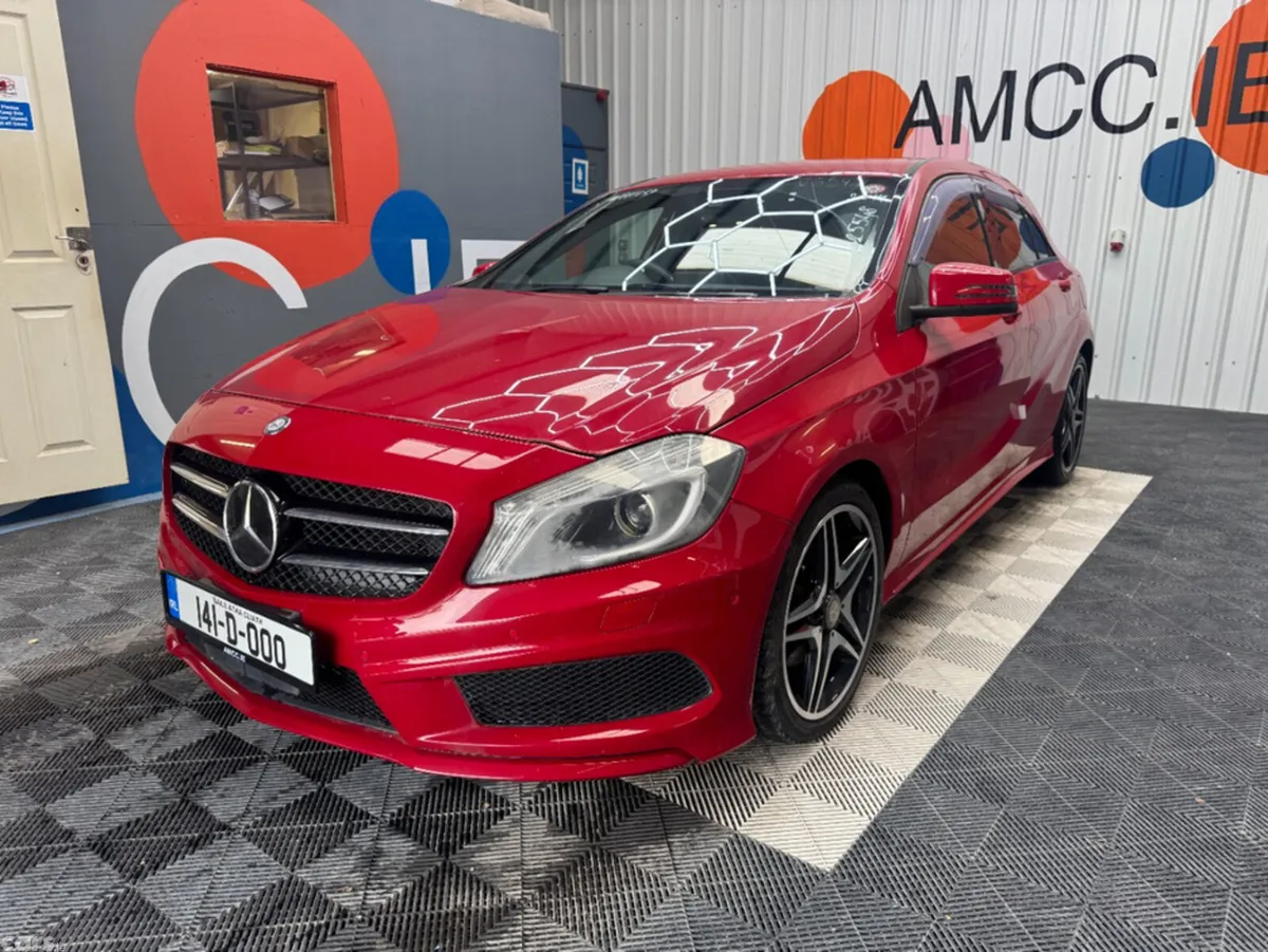 Mercedes-Benz A-Class Hatchback, Petrol, 2014, Red