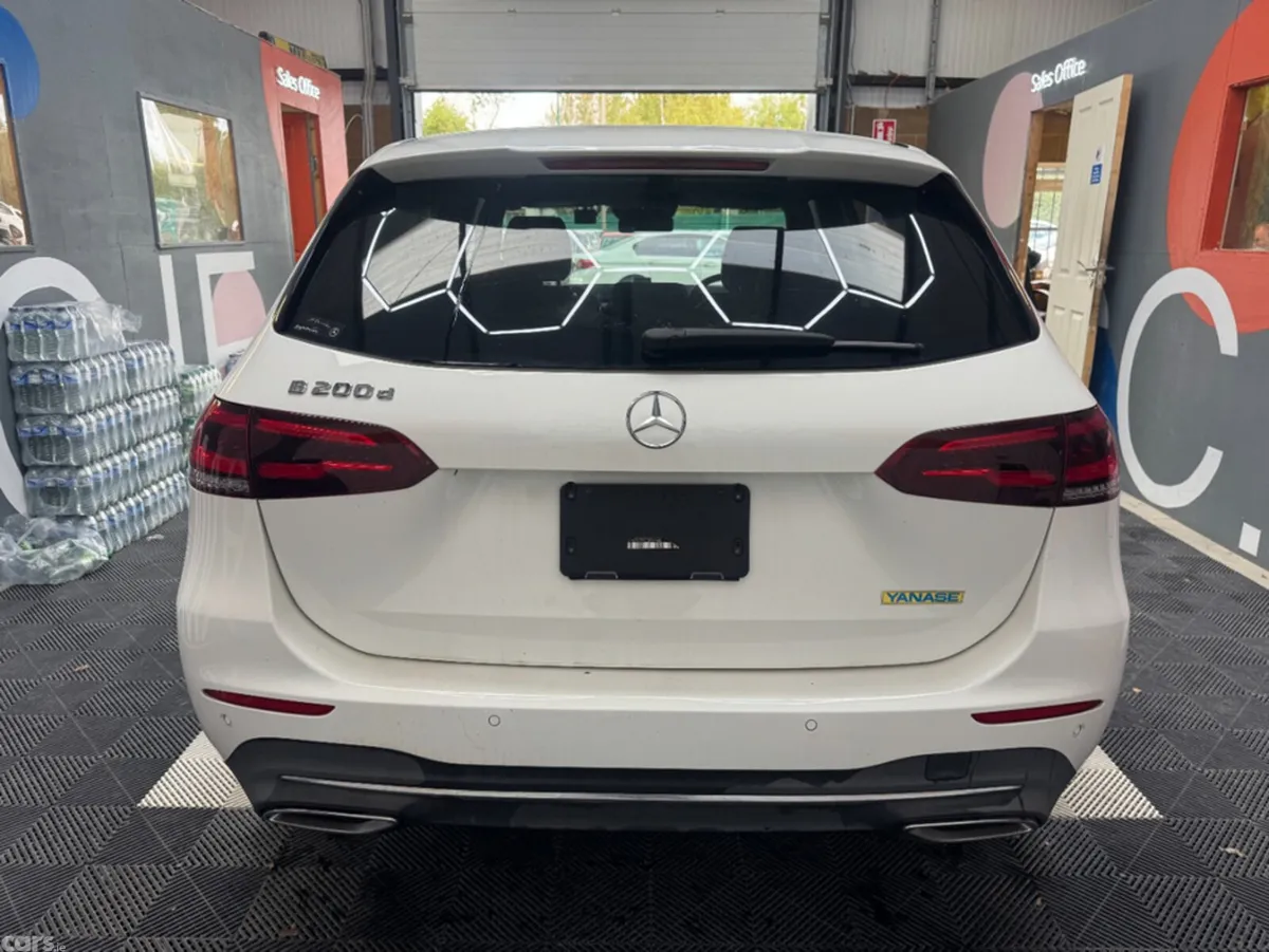 Mercedes-Benz B-Class Hatchback, Diesel, 2020, White