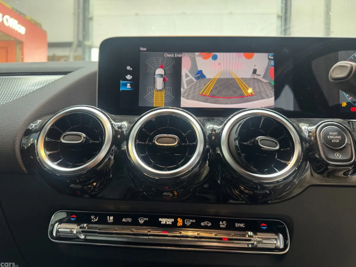 Mercedes-Benz B-Class Hatchback, Diesel, 2020, White