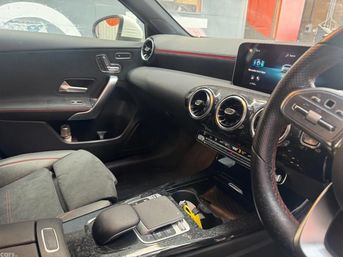 Mercedes-Benz A-Class Hatchback, Petrol, 2019, White