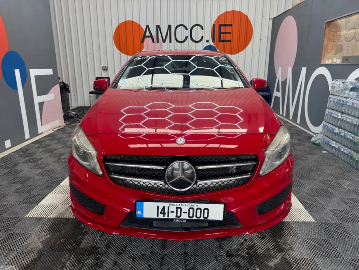 Mercedes-Benz A-Class Hatchback, Petrol, 2014, Red