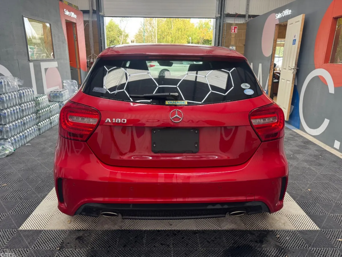 Mercedes-Benz A-Class Hatchback, Petrol, 2014, Red