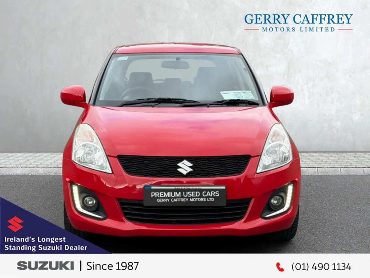 Suzuki Swift Hatchback, Petrol, 2015, Red
