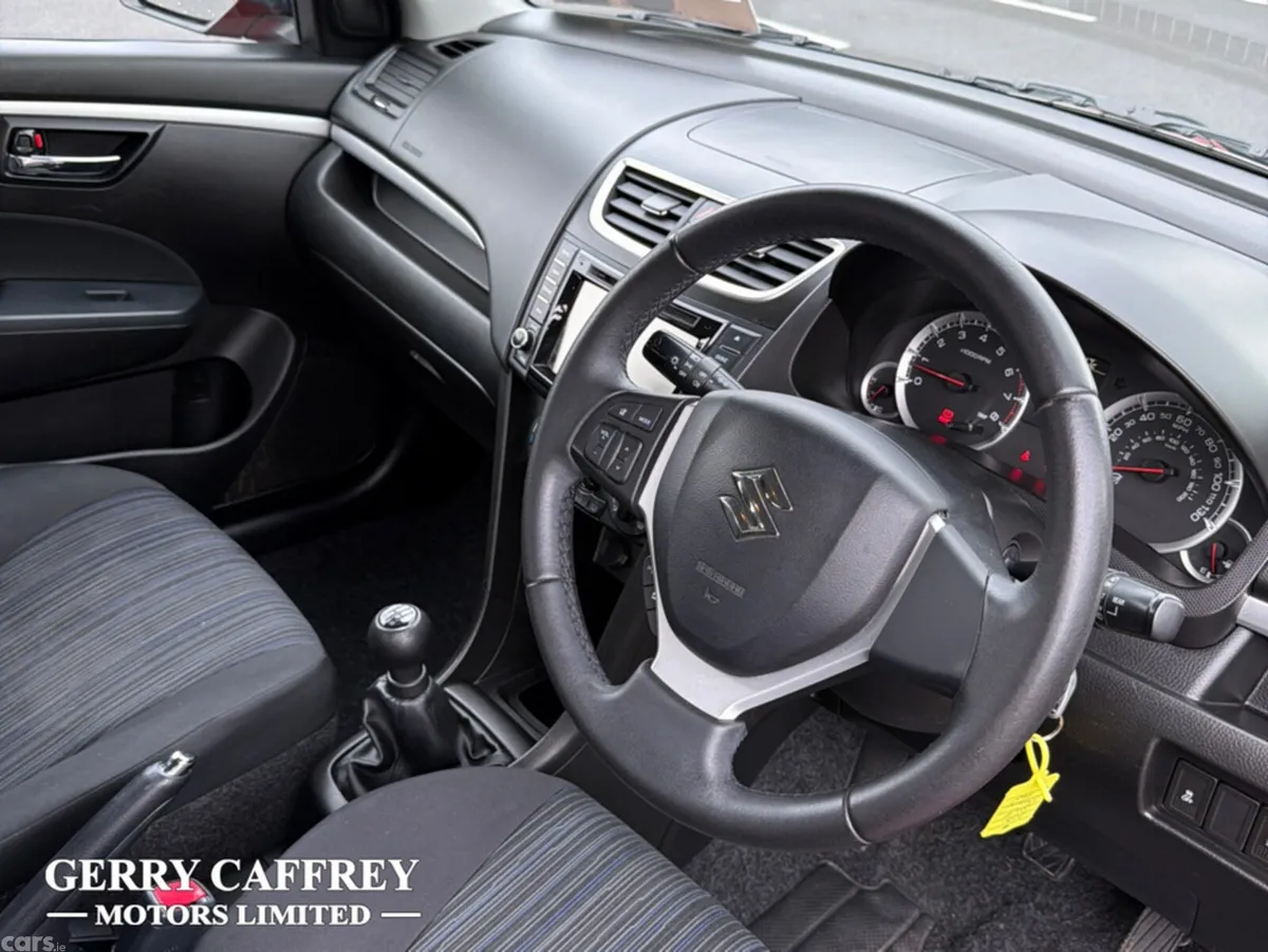 Suzuki Swift Hatchback, Petrol, 2015, Red
