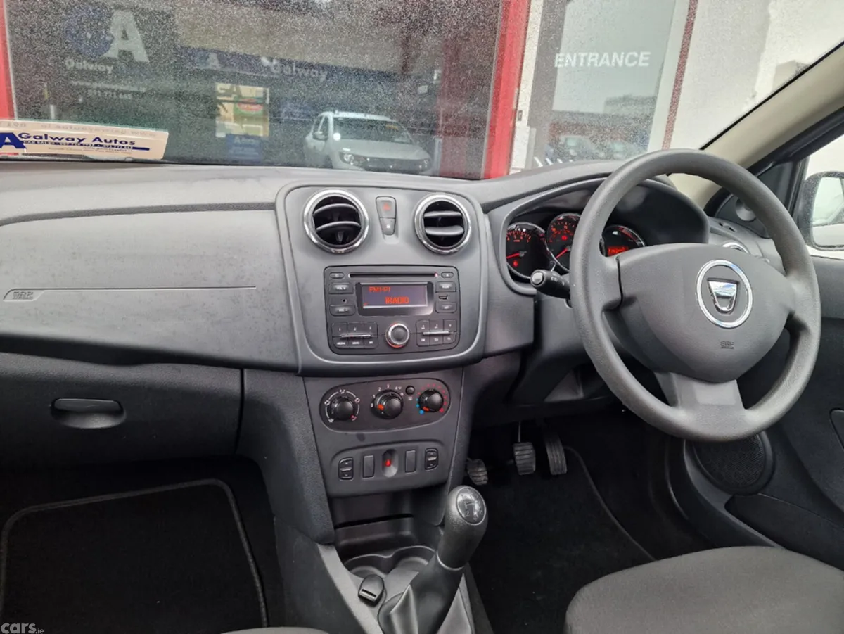 Dacia Sandero Hatchback, Petrol, 2016, Silver