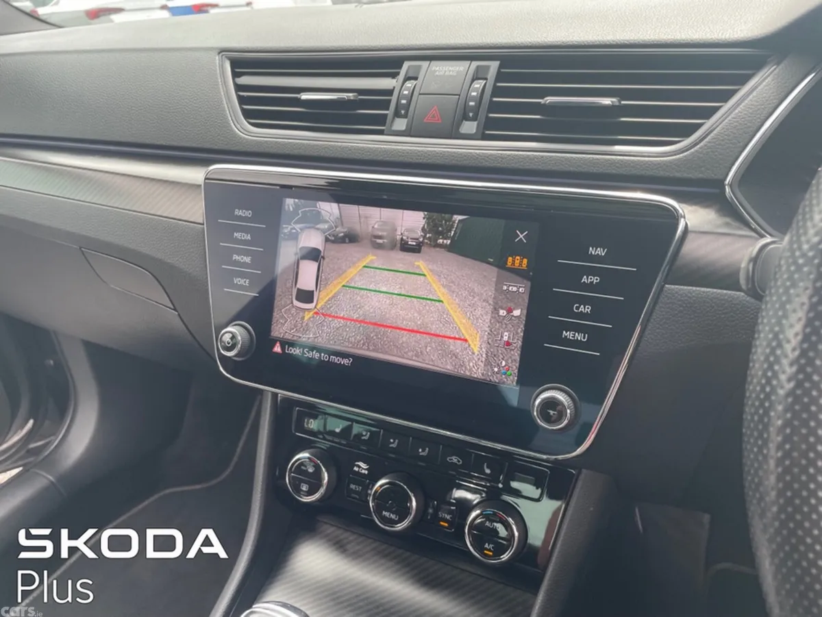 Skoda Superb Hatchback, Diesel, 2024, Grey