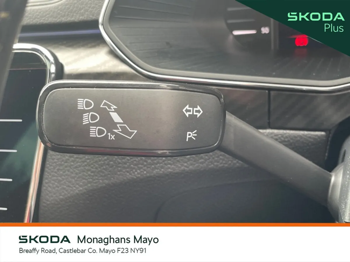Skoda Superb Hatchback, Diesel, 2024, Grey