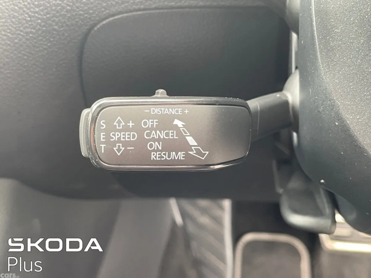 Skoda Superb Hatchback, Diesel, 2024, Grey
