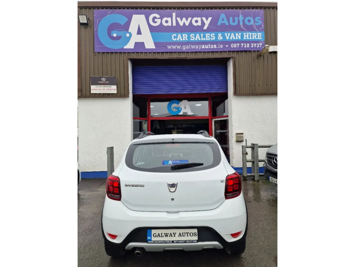 Dacia Sandero Stepway Hatchback, Petrol, 2018, White