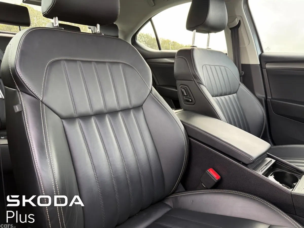 Skoda Superb Hatchback, Diesel, 2024, Grey