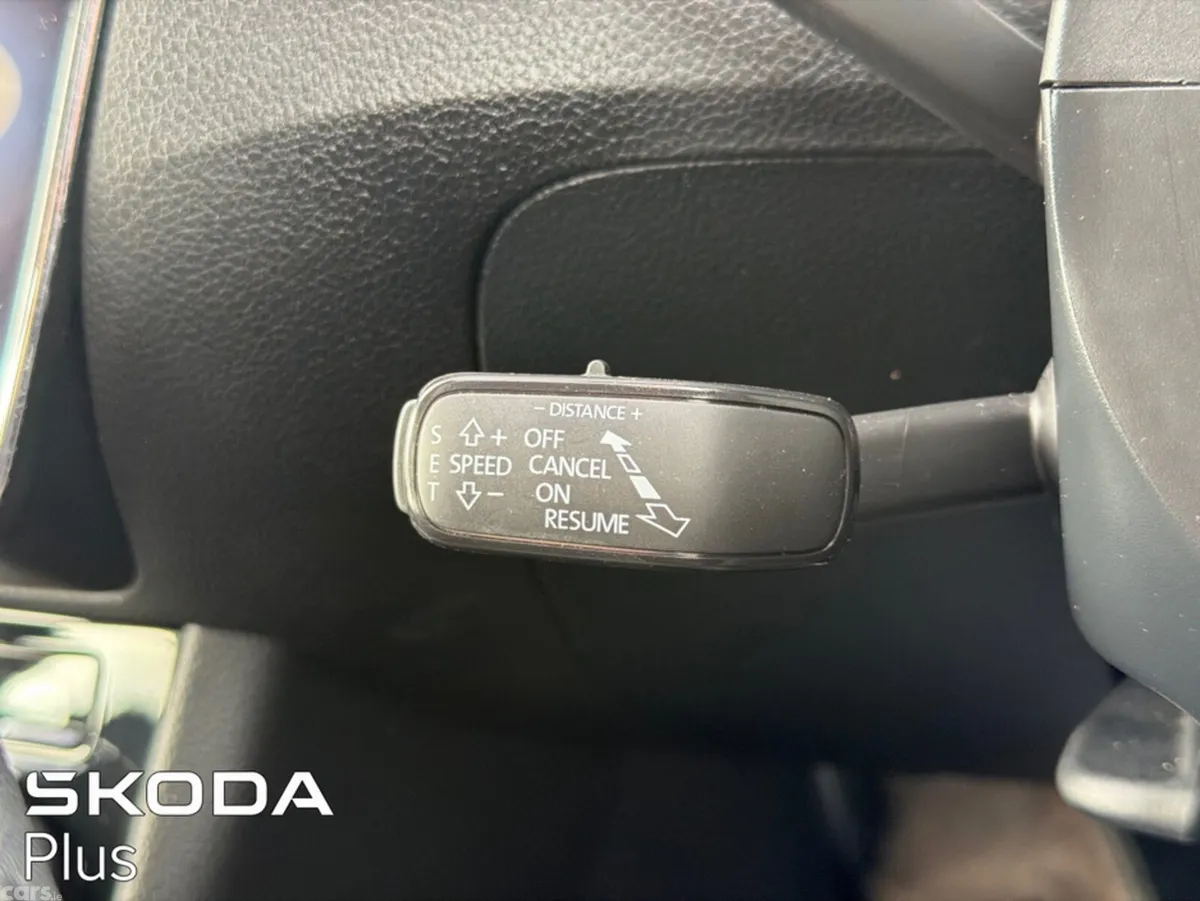 Skoda Superb Hatchback, Diesel, 2024, Grey