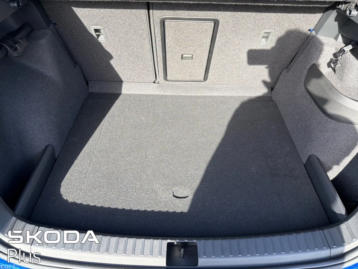 Skoda Karoq SUV, Diesel, 2024, Blue