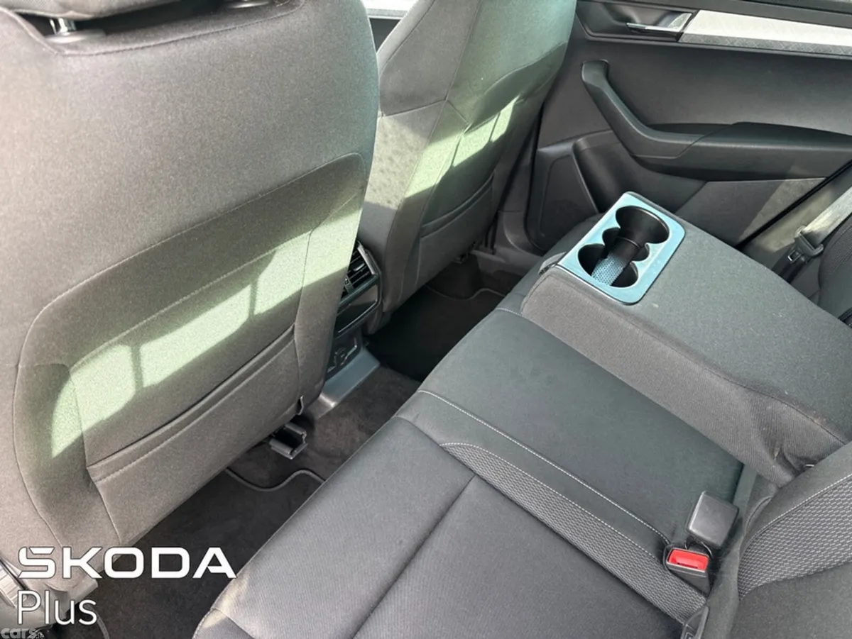 Skoda Karoq SUV, Diesel, 2024, Grey
