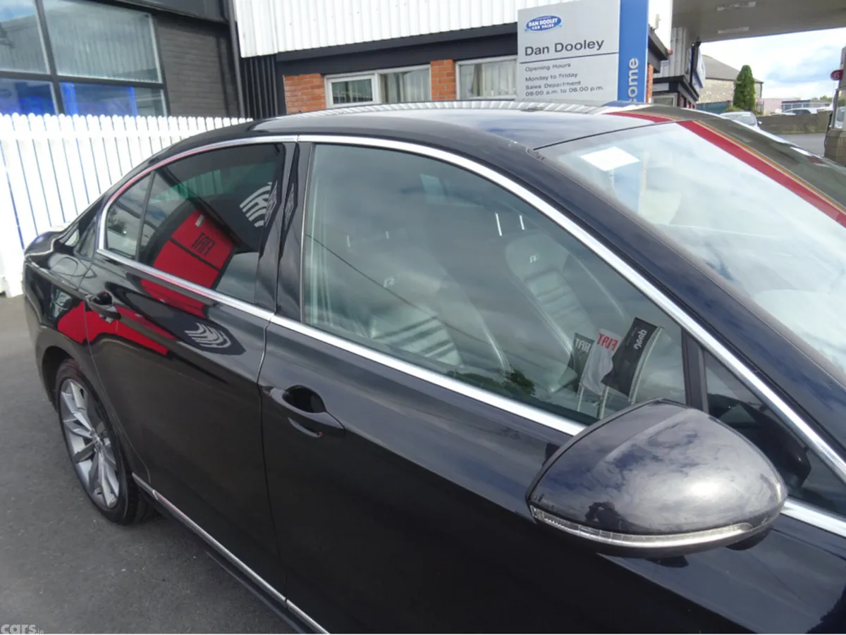 Volkswagen Passat Saloon, Diesel, 2020, Black