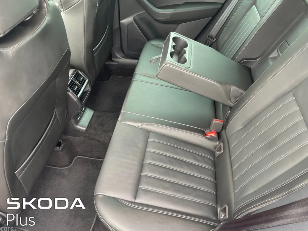 Skoda Karoq SUV, Petrol, 2026, Grey