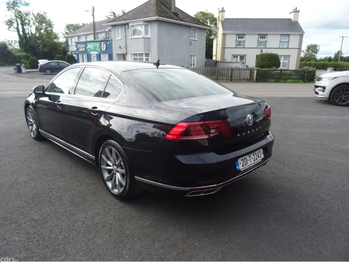 Volkswagen Passat Saloon, Diesel, 2020, Black