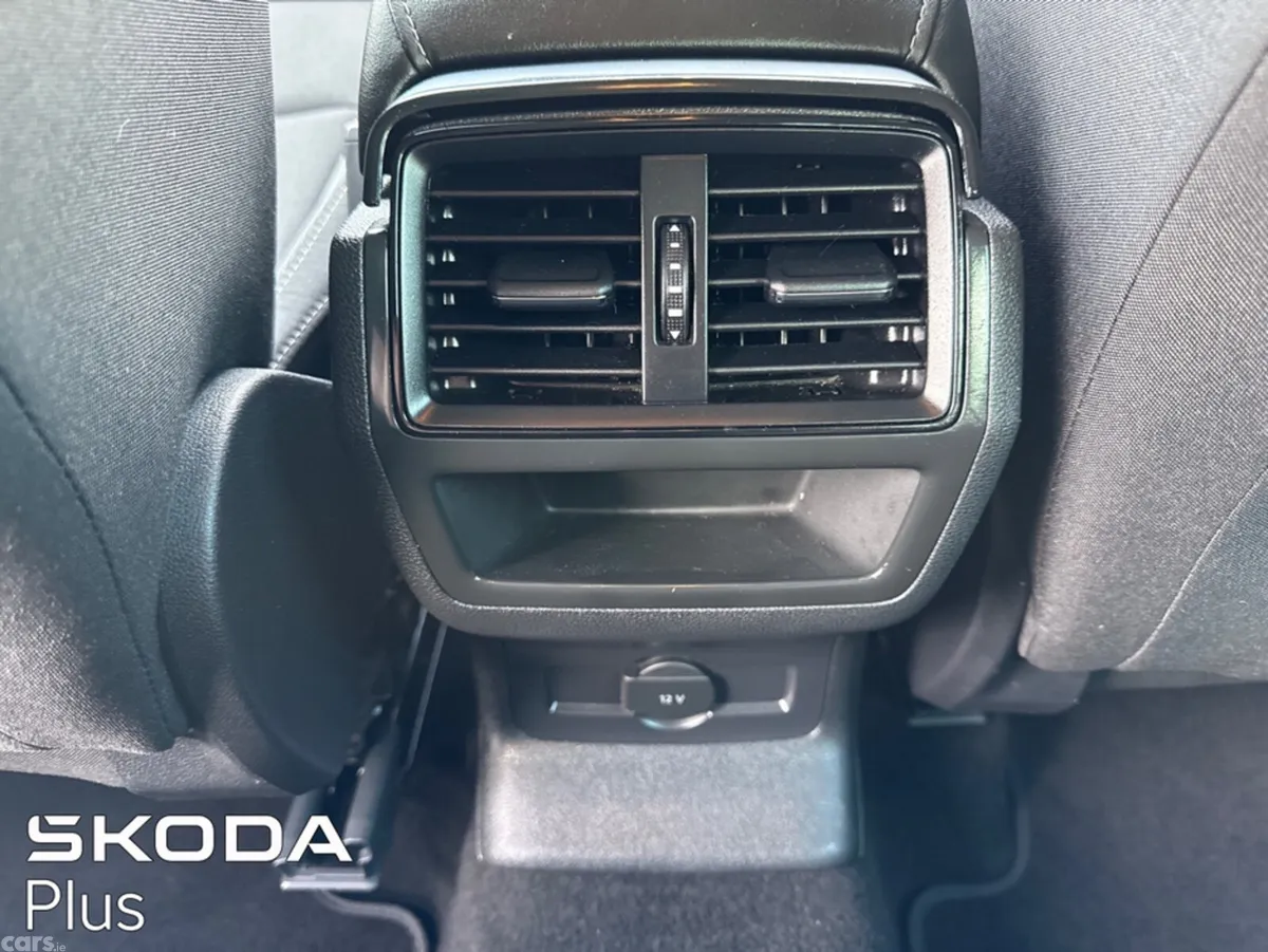 Skoda Karoq SUV, Diesel, 2024, Grey
