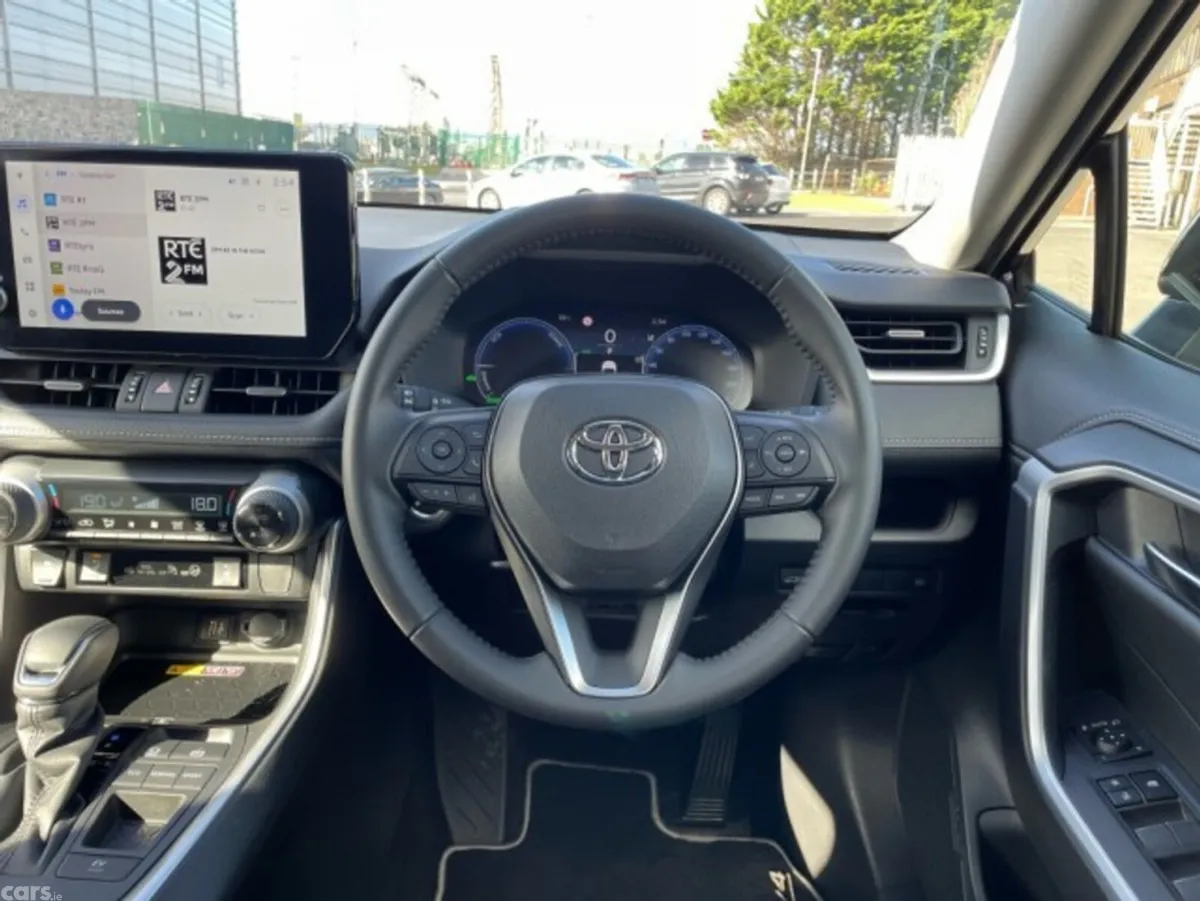 Toyota RAV4 SUV, Petrol Hybrid, 2024, Blue