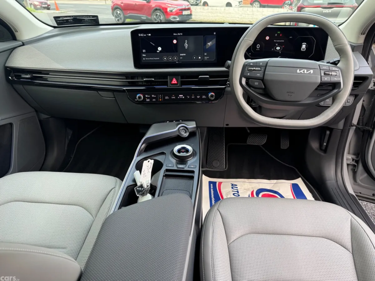 Kia EV6 Hatchback, Electric, 2025, Grey