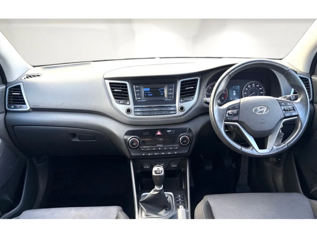 Hyundai Tucson SUV, Diesel, 2016, Silver