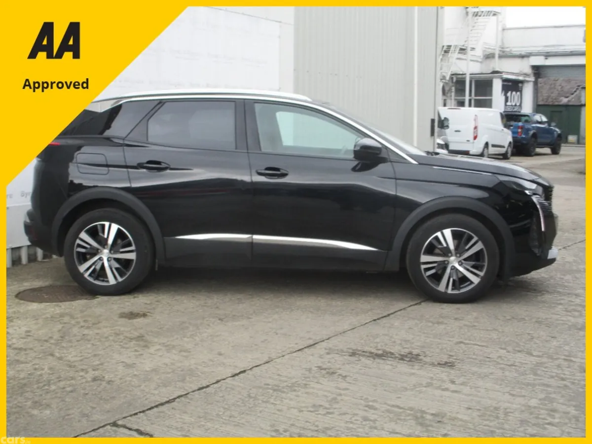 Peugeot 3008 MPV, Diesel, 2023, Black
