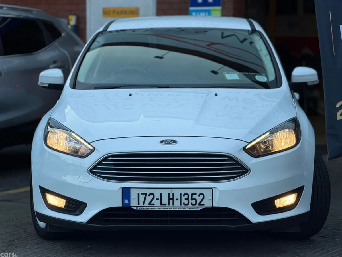Ford Focus Hatchback, Petrol, 2017, White