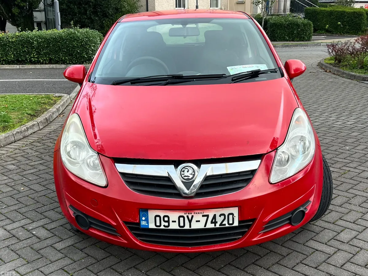 Opel Corsa Hatchback, Diesel, 2009, Red