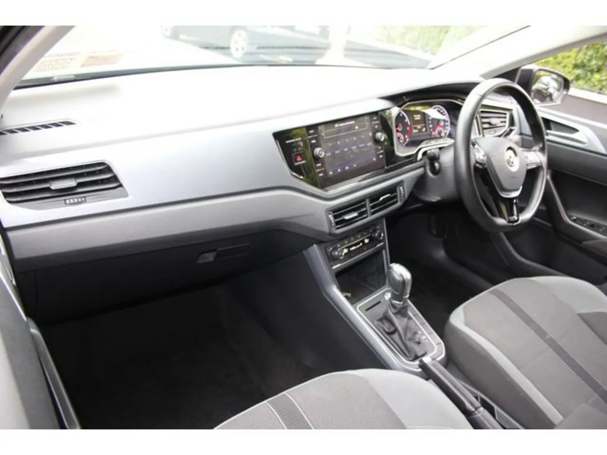 Volkswagen Polo Hatchback, Petrol, 2018, Black
