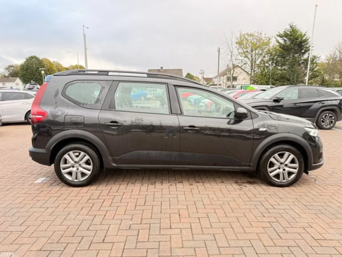 Dacia Jogger MPV, Petrol, 2023, Black
