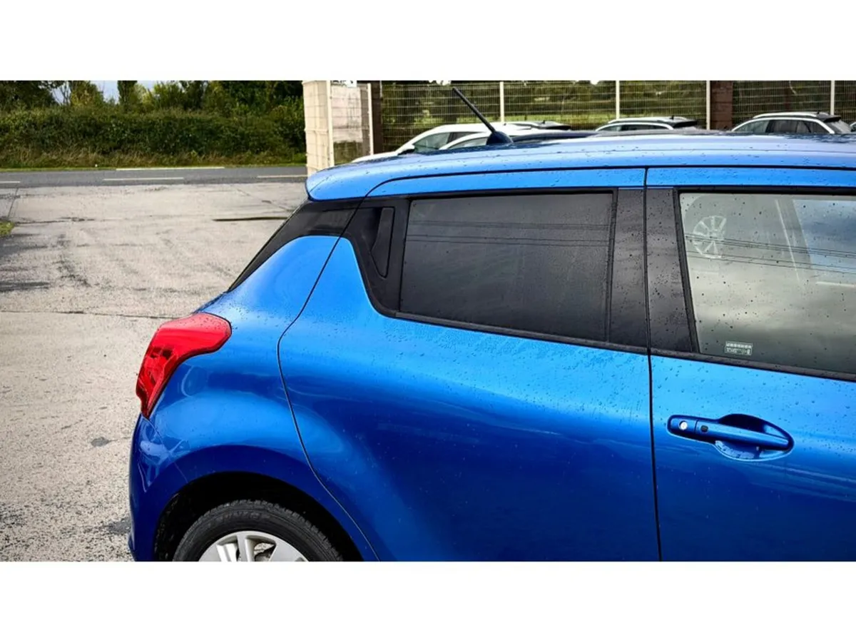 Suzuki Swift Hatchback, Petrol Hybrid, 2017, Blue