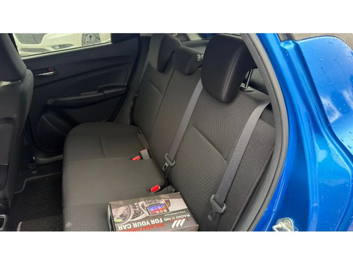 Suzuki Swift Hatchback, Petrol Hybrid, 2017, Blue