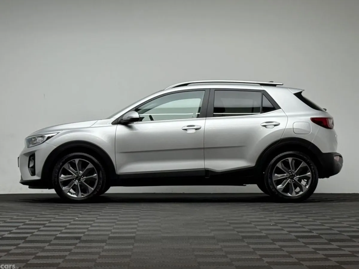 Kia Stonic SUV, Petrol, 2020, Grey