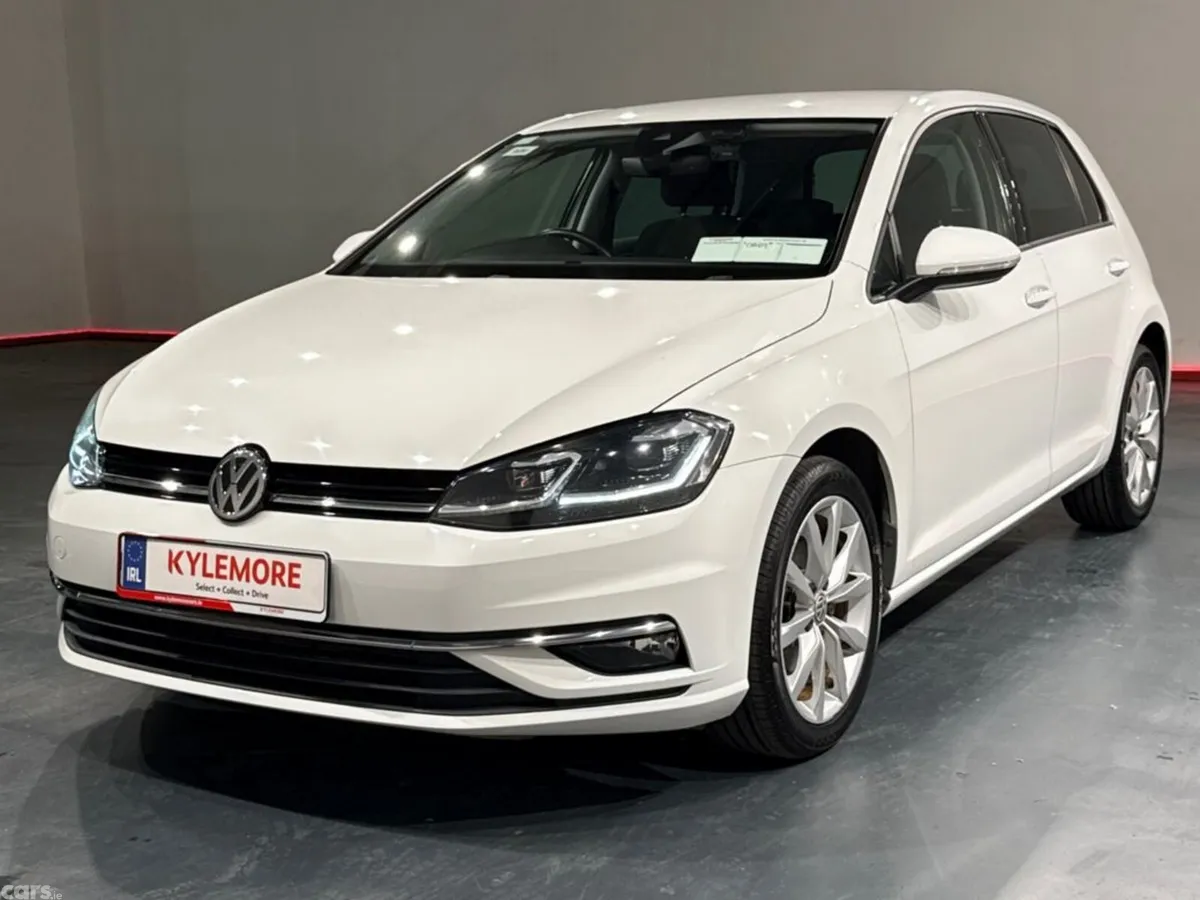 Volkswagen Golf Hatchback, Petrol, 2019, White