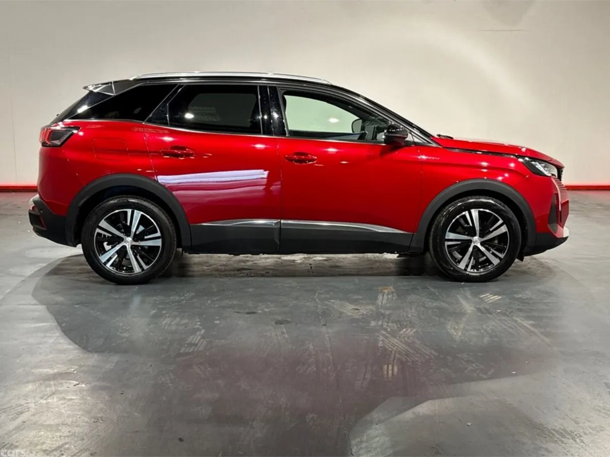 Peugeot 3008 SUV, Petrol Hybrid, 2023, Red