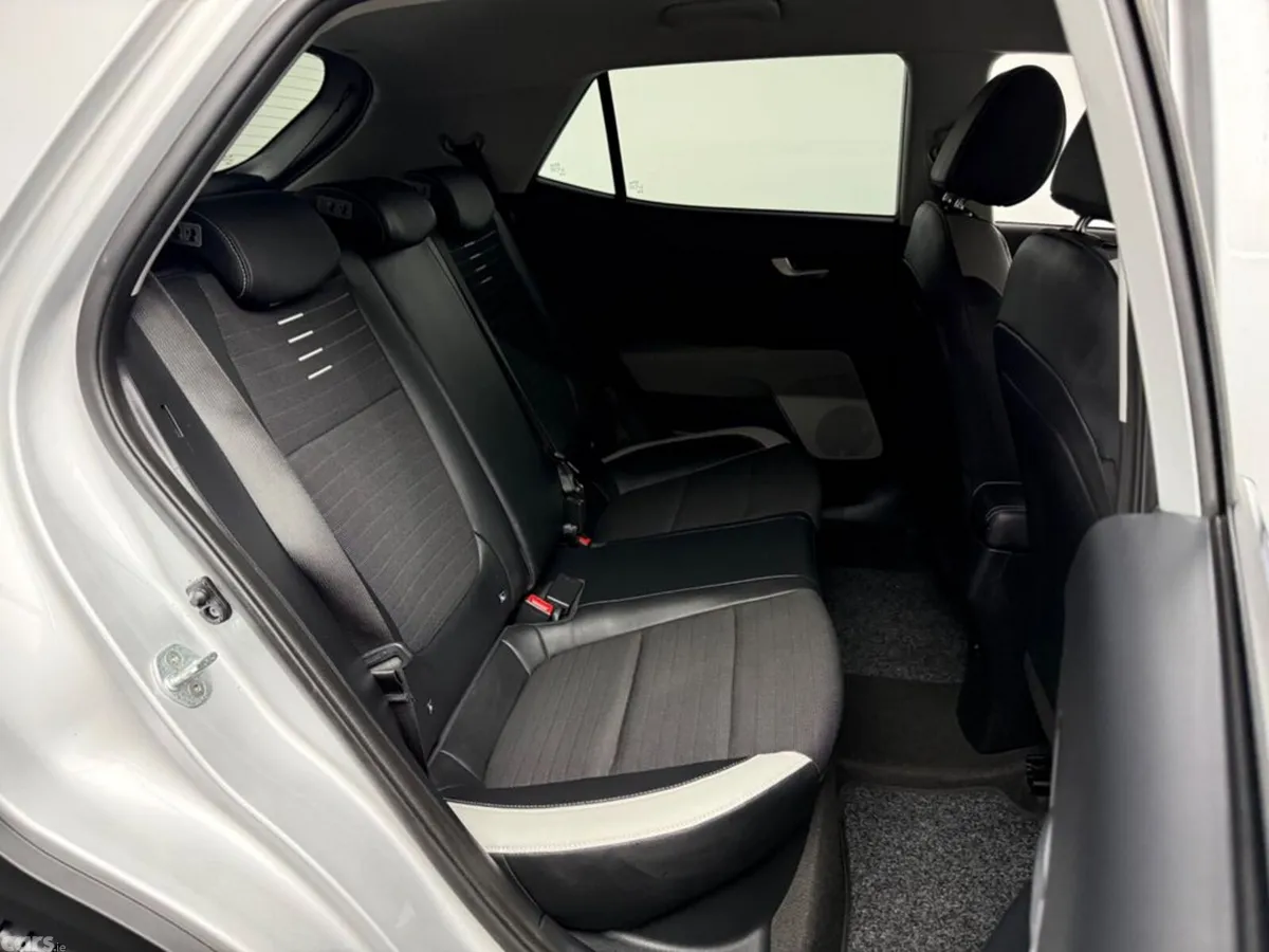 Kia Stonic SUV, Petrol, 2020, Grey