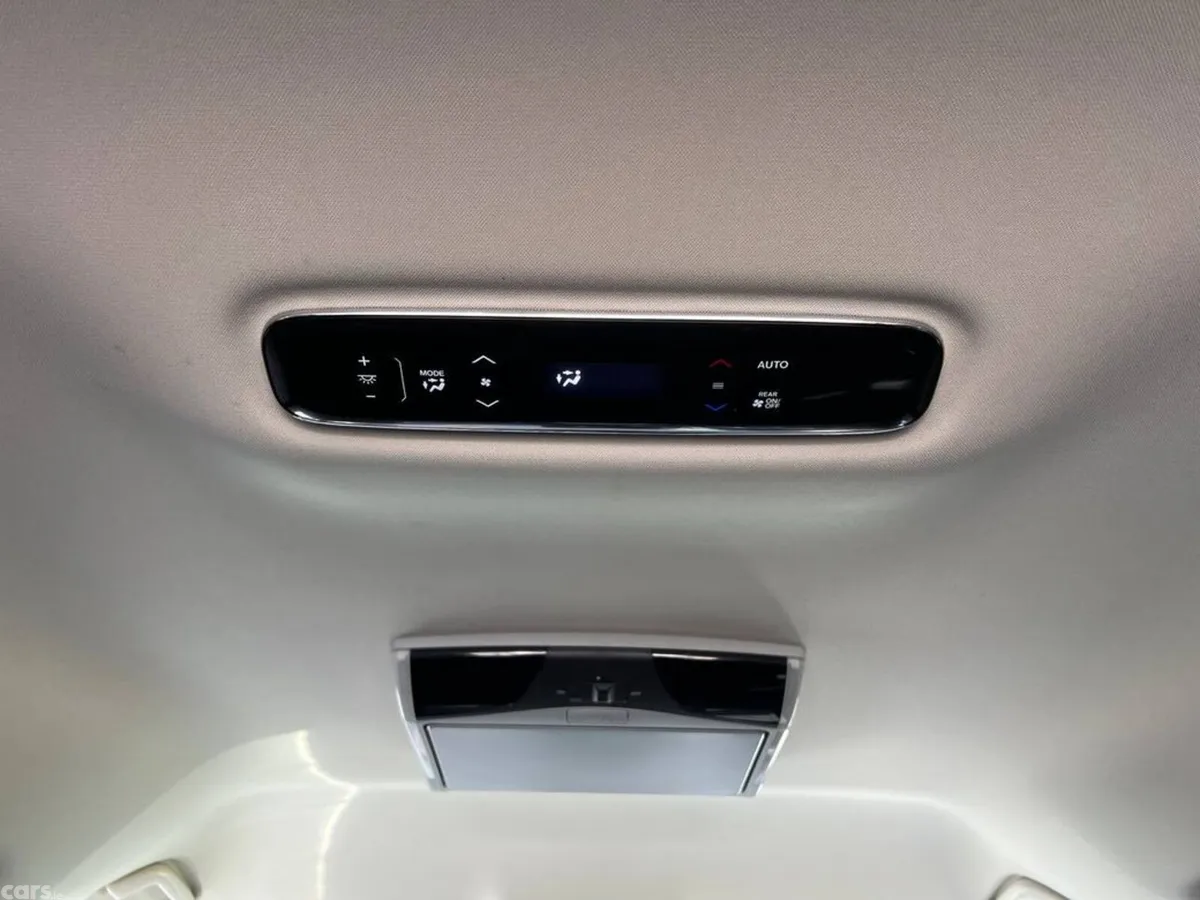 Honda Odyssey MPV, Petrol Hybrid, 2021, White