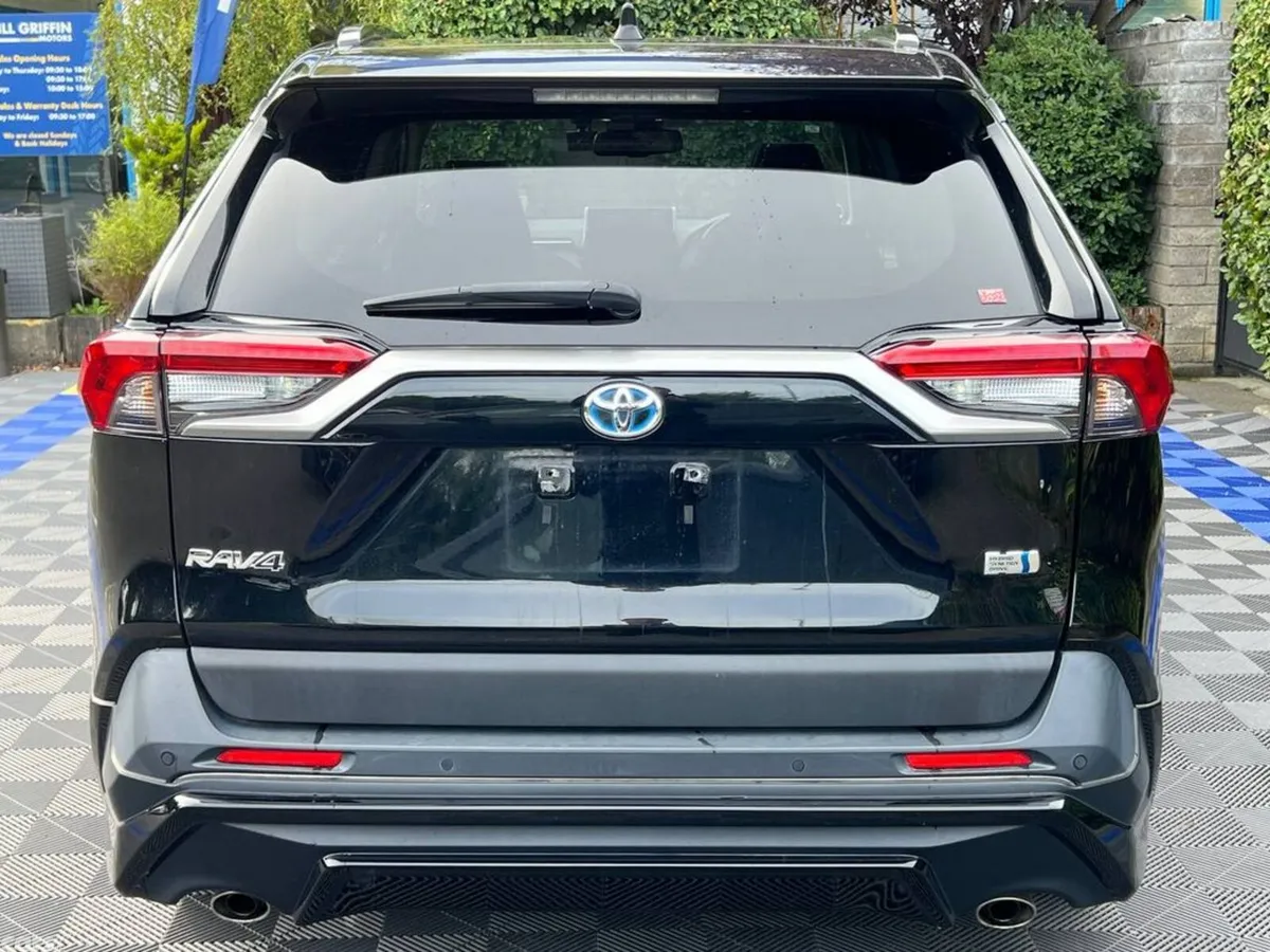 Toyota RAV4 SUV, Petrol Hybrid, 2022, Black