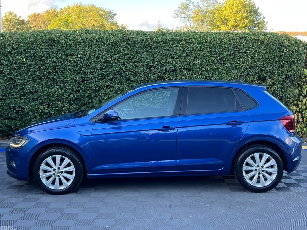 Volkswagen Polo Hatchback, Petrol, 2020, Blue