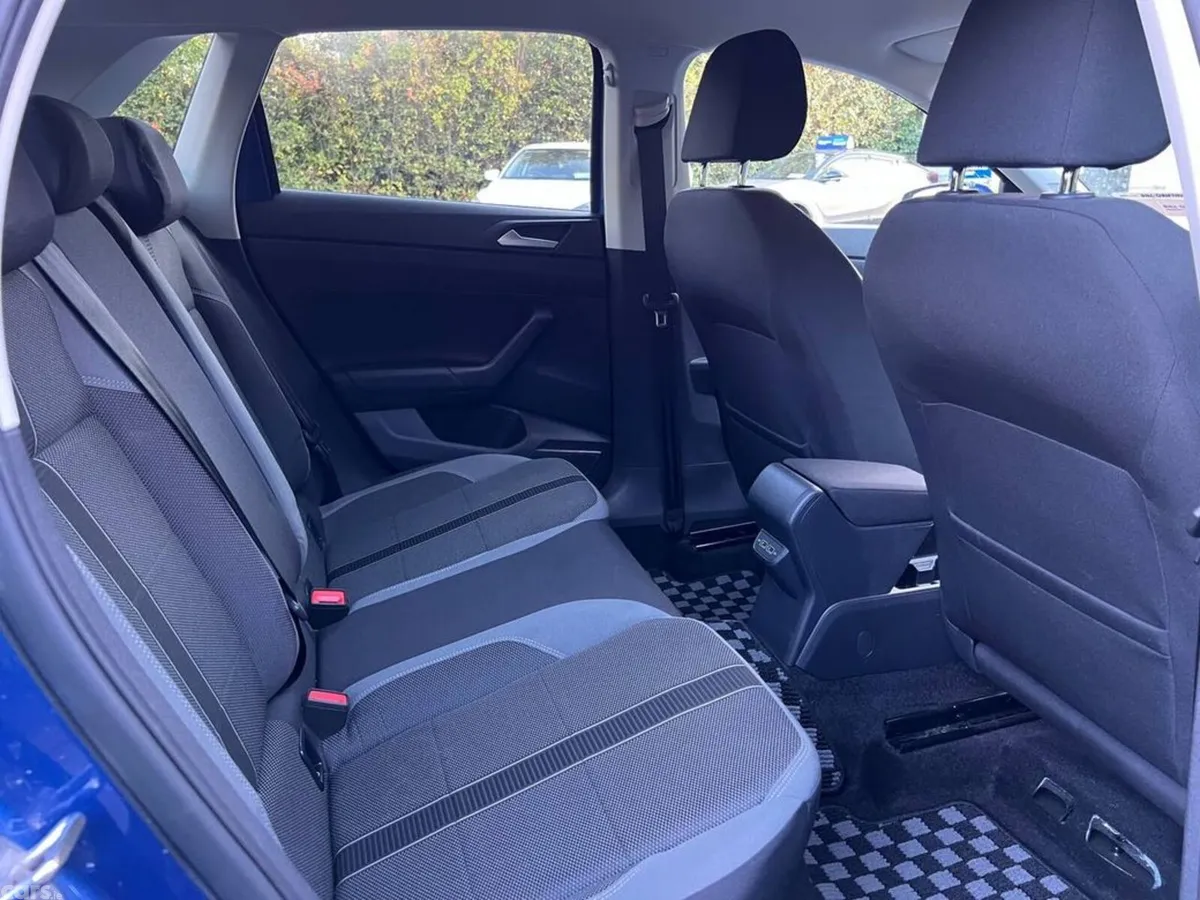 Volkswagen Polo Hatchback, Petrol, 2020, Blue