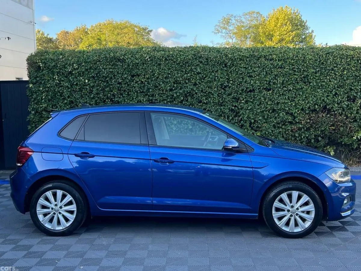 Volkswagen Polo Hatchback, Petrol, 2020, Blue