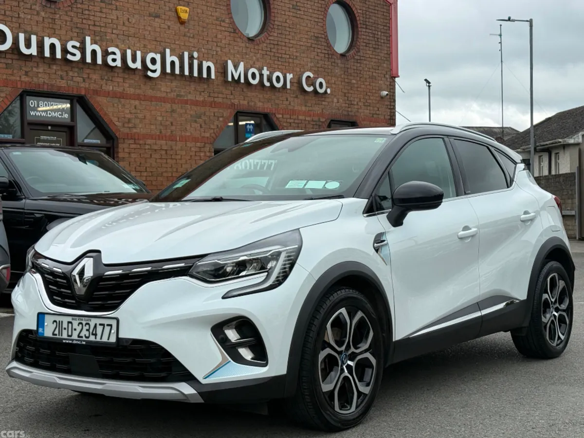 Renault Captur Hatchback, Petrol Plug-in Hybrid, 2021, White