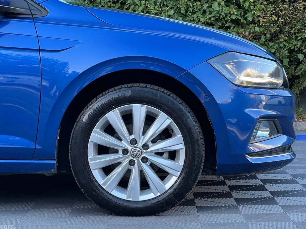 Volkswagen Polo Hatchback, Petrol, 2020, Blue