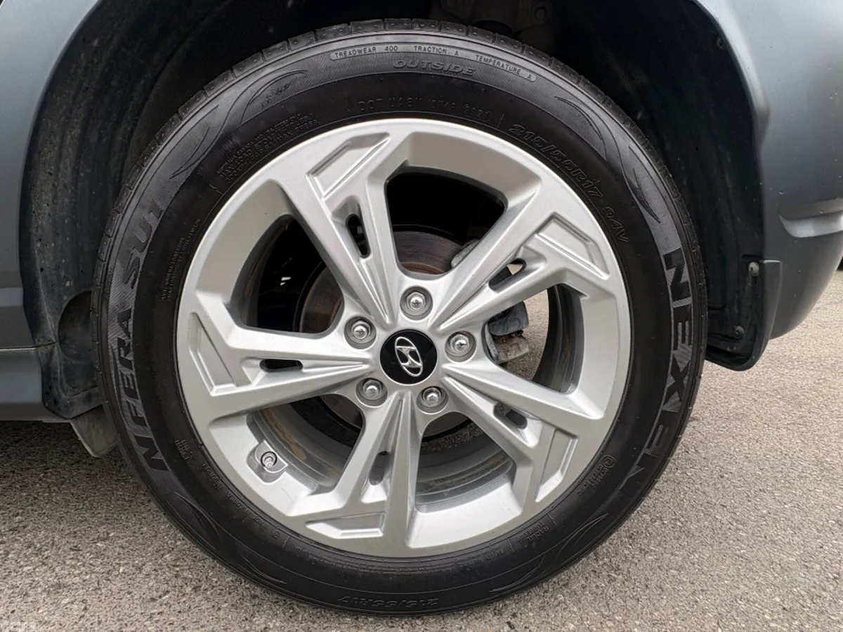 Hyundai KONA MPV, Petrol, 2022, Grey