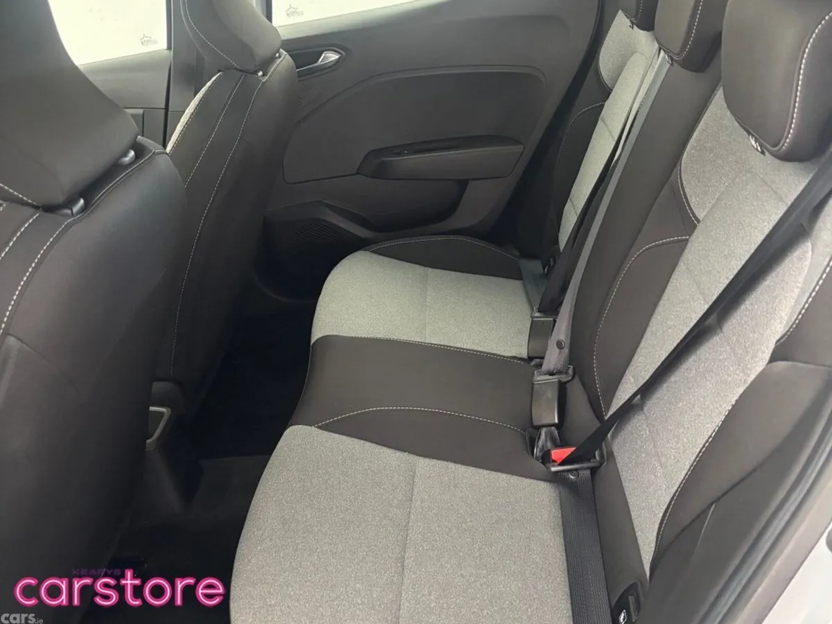 Renault Clio Hatchback, Petrol, 2024, Grey