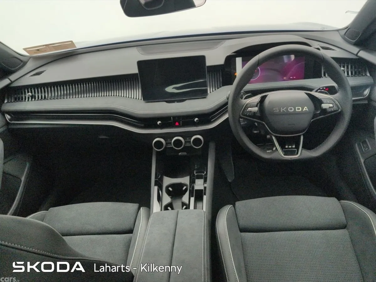Skoda Superb Saloon, Diesel, 2026, Blue