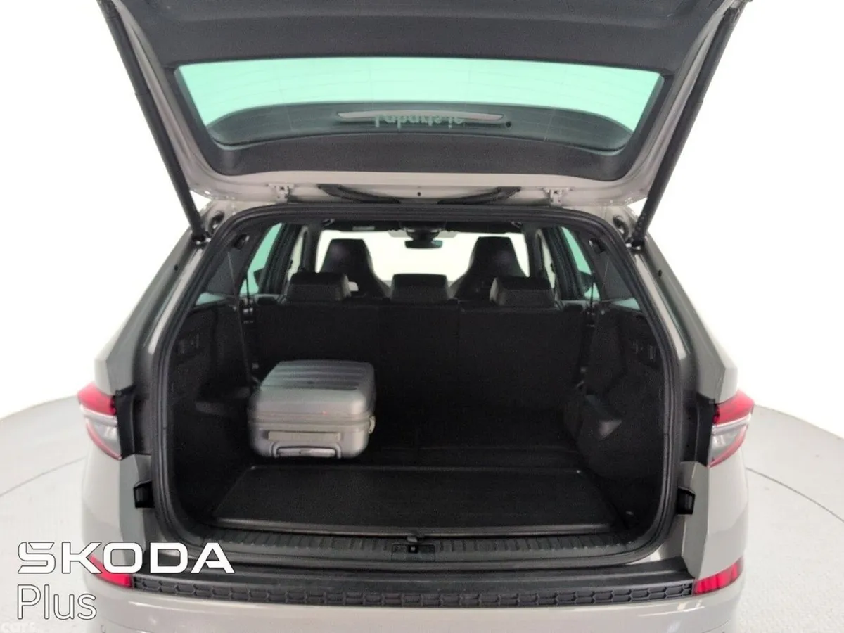 Skoda Kodiaq SUV, Diesel, 2024, Grey